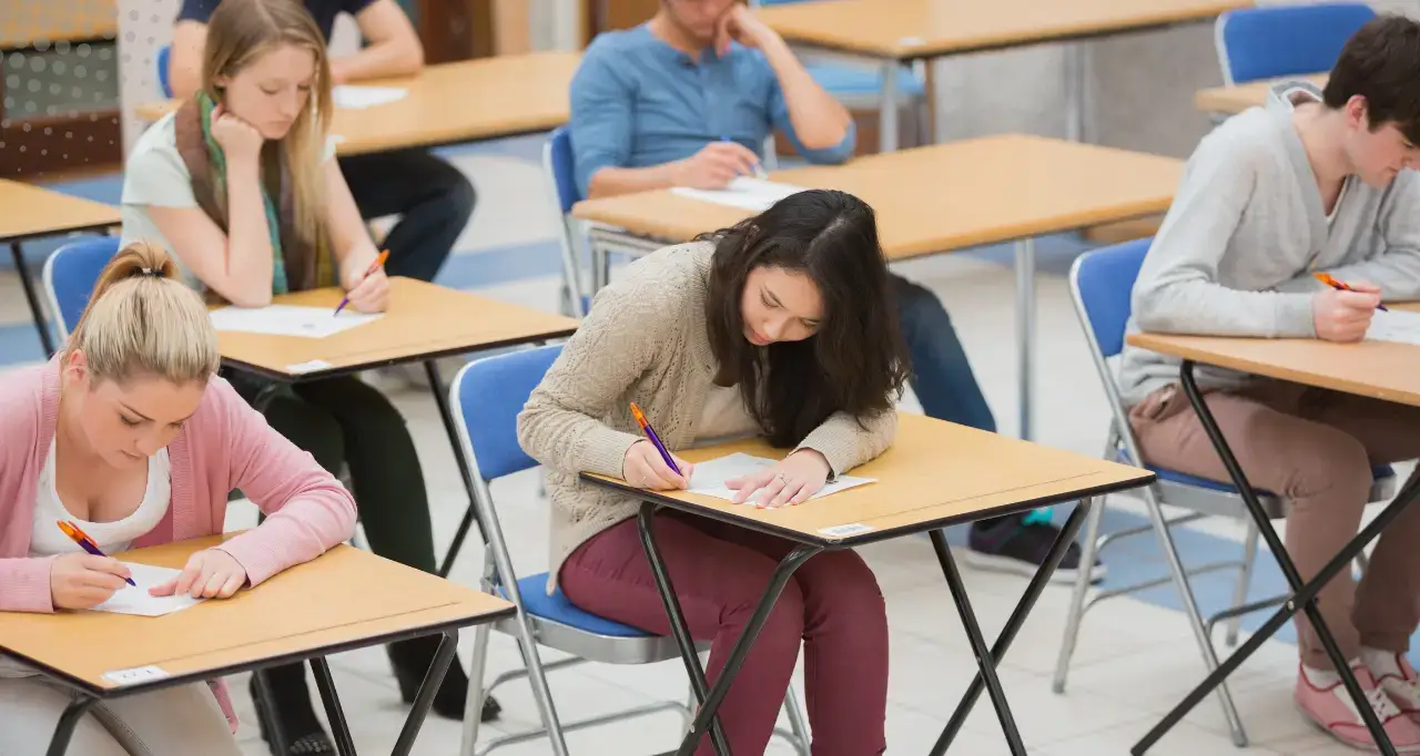 Famous People Who Failed the Bar Exam kamla Harris